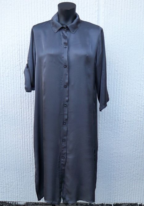 Huvudbild Grå Vadlång Blus Skjortklänning