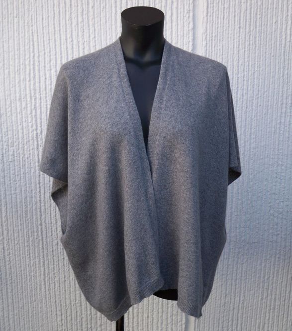 Huvudbild Stickad Grå Väst Kofta Kashmir Ullmix