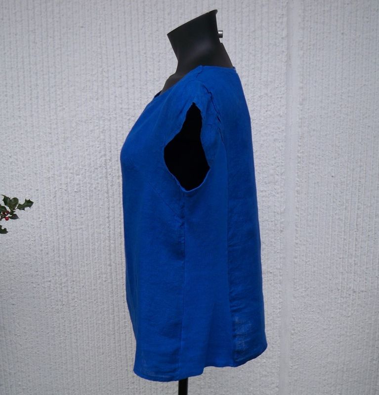 Blå Linneblus med holkärm. Puro Lino