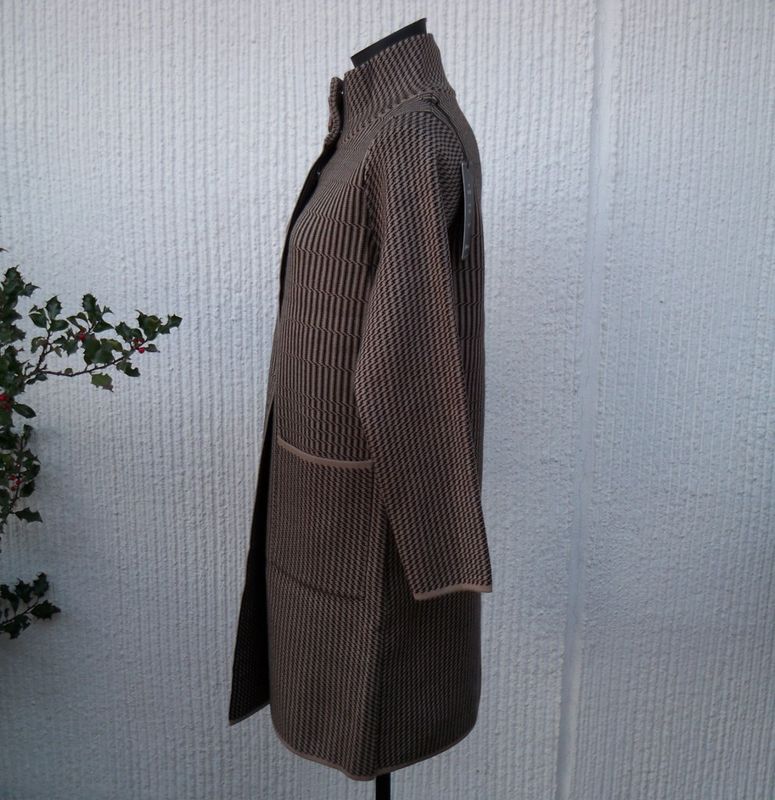 Mönstrad Kappa Beige Svart