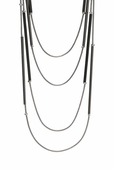 Huvudbild Långt Halsband Julie Hematit Dansk Smykkekunst