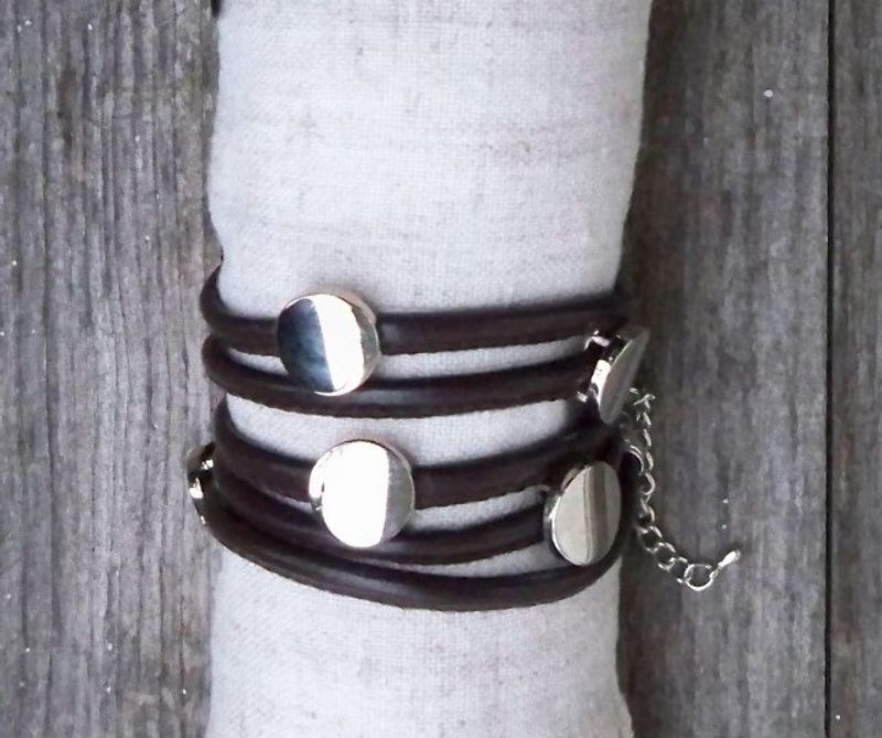 Mörkbrunt Läderarmband Rundel OCK Sweden