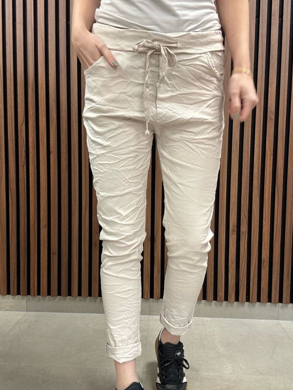 Gemini - Helen Beige Stretchiga Byxor