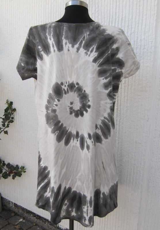 Grå Batikmönstrad Linneklänning Kort Ärm Och Fickor