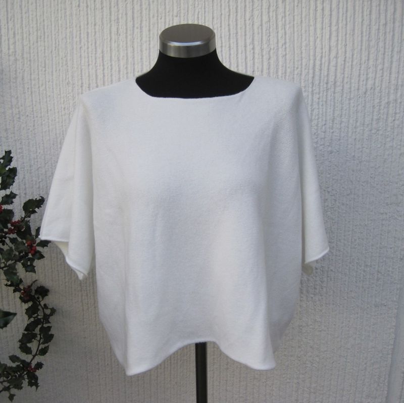 Vit Kort Ponchotröja Med Halvlång Ärm