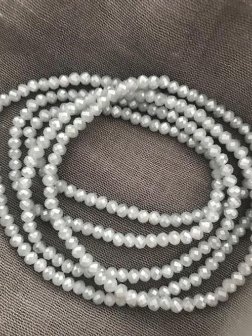 Huvudbild Elastiskt Halsband/armband Grå Pärlor Lotta ...